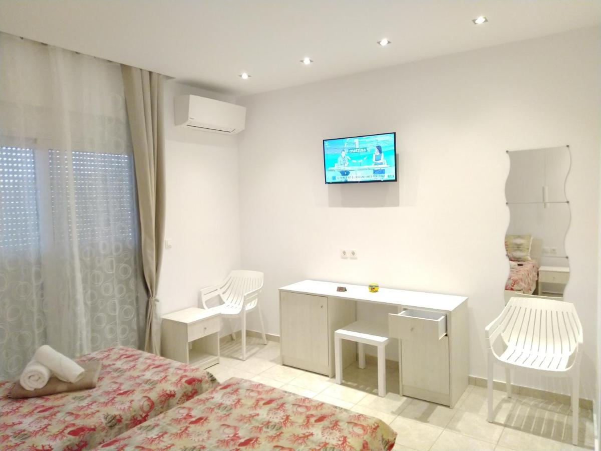 Bouganville Bed & Breakfast Stegna Archangelos  Esterno foto