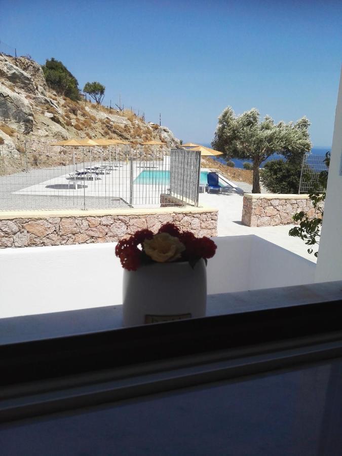 Bouganville Bed & Breakfast Stegna Archangelos  Esterno foto