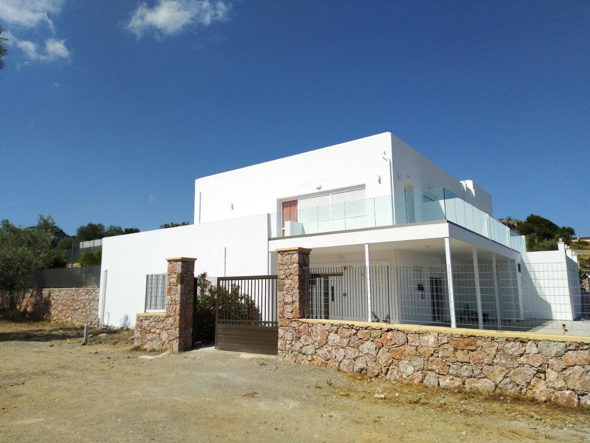Bouganville Bed & Breakfast Stegna Archangelos  Esterno foto
